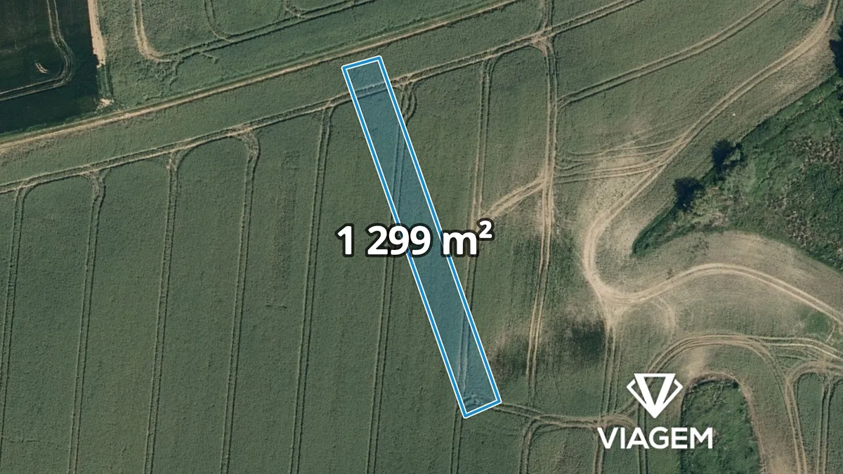 Prodej podílu 1/3 pole 433 m²